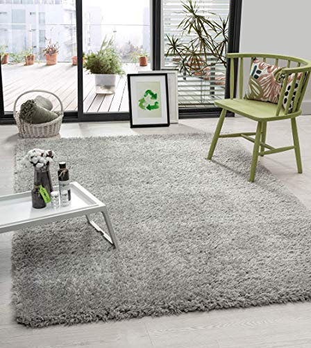 the carpet Green Velvet Wohnzimmer Öko Teppich, Hochflor besteht aus 100% recyceltem Polyester, Langflor, Luxuriöse Felloptik, Kuschelig Weich, Grau, 160 x 230 cm