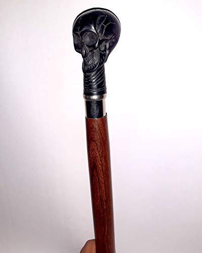 Bastón plegable de madera con mango de calavera de 94 cm de largo con acabado envejecido.