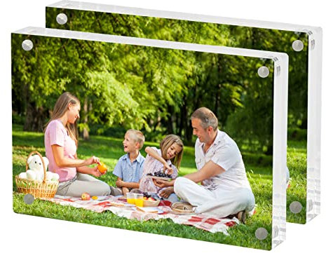 mumisuto 2Pcs Acrylic Photo Frame Picture Frames 6x4 Inch, Frameless Picture Frames Freestanding, Double Sided Magnetic Floating Frame Block for Desktop Display
