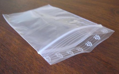 LOT DE 100 SACHETS ZIP PLASTIQUE 10x15CM PAPETERIE