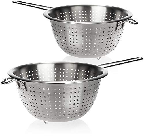 COM-FOUR® 2x Küchensieb aus Edelstahl - klassisches Nudelsieb mit Griff - rundes Abtropfsieb zum Waschen von Obst, Gemüse und Salat (2 Stück - Griff)