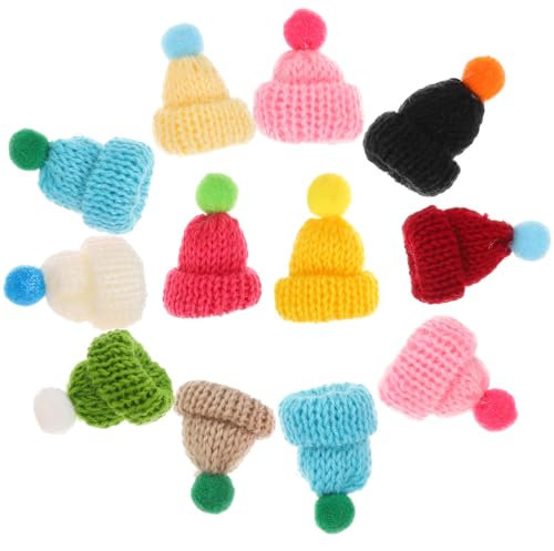 ibasenice Mini Strickmützen 55 Stück – Handgefertigte Weihnachtsdekoration für Weinflaschen, Baum & Puppen | Wiederverwendbare DIY Bastelsets mit 3D-Bommeln