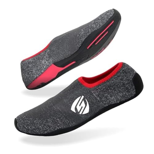 STRASSE Chaussures de course Sim - Semelle légère et fine pour un contrôle maximal de la pédale | Confortable pour tous les jeux de course et plateformes SIM | Grip antidérapant, ajustement respirant