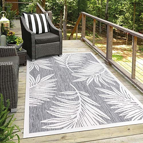 carpet city Teppich Outdoor Wetterfest - Grau - 140x200 cm - Palmen-Blätter - Balkon Teppich Wasserabweisend - In-& Outdoor Teppiche für Terrasse, Garten, Küche, Bad oder Wohnzimmer