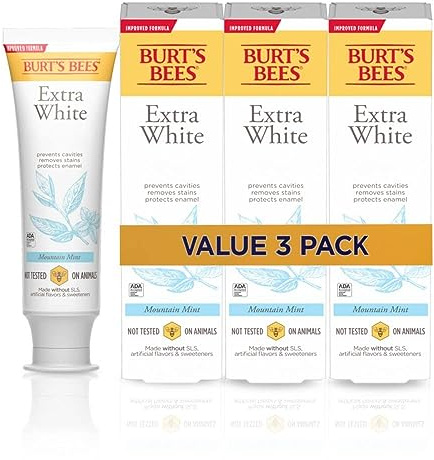 Burt's Bees Extra White Toothpaste, Fluoride Toothpaste, Natural Flavor, Mountain Mint, 4.7 oz, Pack of 3