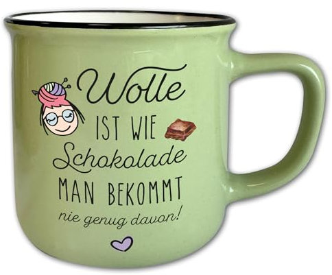 Frida's Wollhaus Tasse #2 Grün mit Spruch ″Wolle ist wie Schokolade...″ Motivtasse Vintage Geschenk Stricken Häkeln 330 ml