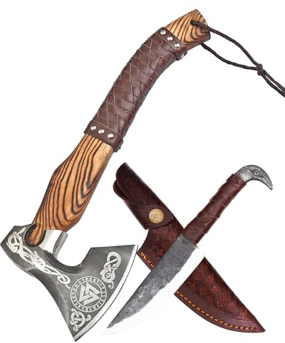 CraftTal Ascia vichinga - Ascia 2 in 1 fatta a mano e coltello a testa di gallina. Manico da 48 cm in legno d'acero. Lama affilata in acciaio al carbonio 1095 con guaina in pelle