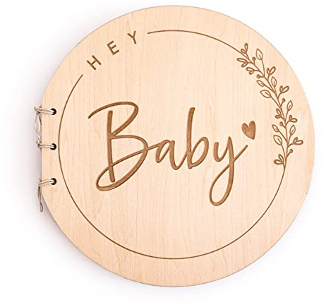 Mikito Babyparty Gästebuch Mit Holzeinband - Baby Shower Erinnerungsalbum, 'Hey Baby' Gästebuch für Mädchen und Junge, Geschenke für Eine Baby Shower, Holz Gästebuch als Geschenk