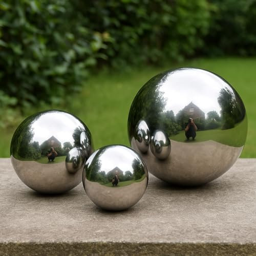 zeeyrak Set of 3 Silver Gazing Balls – Stainless Steel Garden Ornaments for Yard, Home Décor & Ponds (20cm, 25cm, 30cm)