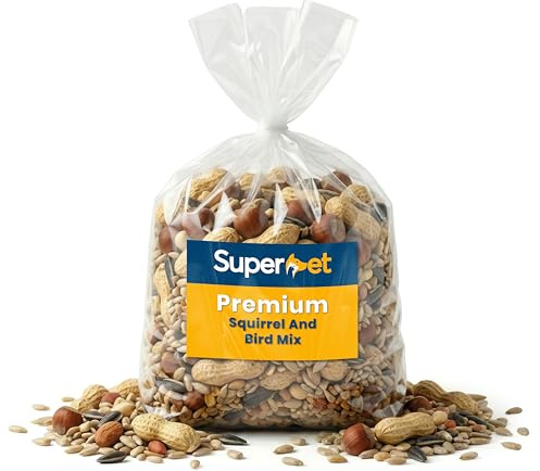 Superpet Premium Squirrel and Bird Food Mix, High-Energy Mixed Nuts including Monkey Nuts, Peanuts, Hazelnuts & Sunflower Hearts for Garden Squirrels and Wild Birds (0.5kg)
