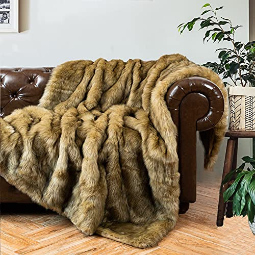 Battilo Kunstpelz-Decke Ocker 125x150 cm - Luxuriöse warme Kuscheldecke aus flauschigem Kunstfell für Bett, Sofa & Couch | Weiche Heimtextilie für Wohnzimmer & Schlafzimmer | Decke Winter & Herbst