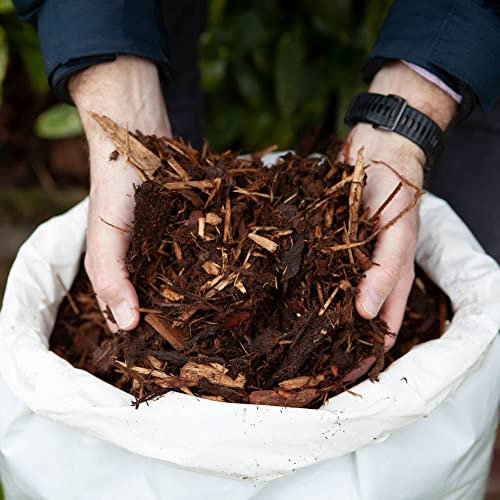 YouGarden Ornamental Spruce Bark Mulch XL 70 litres - Mulches for Plants - Mulch for Gardening Spruce Bark Wood Chippings for Weed Control - Supplied in XL 70L Bag