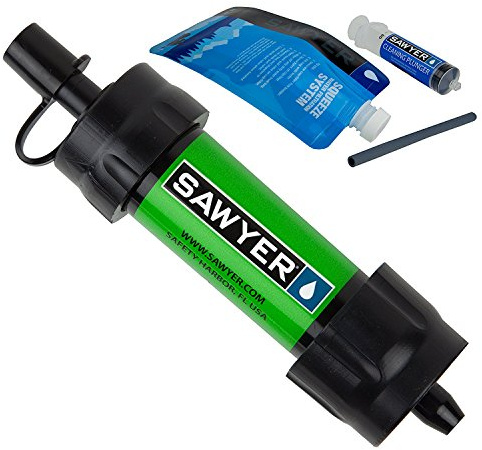 Filtre à eau Sawyer Mini PointONE pour l'extérieur - Élimine 100% des microplastiques et 99,99999%* de toutes les bactéries - Compact, léger et filtre jusqu'à 100 000 gallons (Vert)