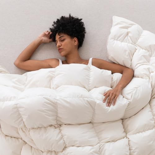 Three Geese Luxury Down Feathers Fiber Comforter King Size - 750 Fill Power All Season Down Duvet Insert, Ultra-Soft Hotel Collection White Comforter, Baffle-Box Design - Noiseless - Medium Warmth.