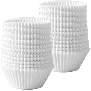 Hinapan 500 stycken vita minicupcake-formar, standard cupcake-inlägg för bakning, fettsäkra pappersbakformar, livsmedelssäker och ingen lukt, muffins-bakformar, 3,5 cm diameter
