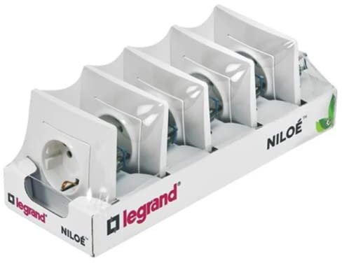 LEGRAND Packung mit 5 Steckdosen oder Steckdosen, 2P+T, 16 A, 230 V, Serie Niloé Monoblock, kompletter Mechanismus mit Rahmen, Weiß, 396430
