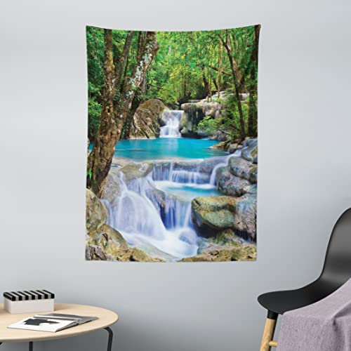 ABAKUHAUS Natur Wandteppich, Felsen in See mit Wasserfall aus Weiches Mikrofaser Stoff Waschbar ohne Verblassen Digitaldruck, 110 x 150 cm,Braun Grün Blau