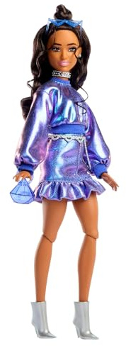 Barbie - Deluxe Style n. 7, bambola con top e gonna blu metalizzato e capelli castani ondulati, accessori come occhiali da sole, gioielli e borsa inclusi, giocattolo per bambini, 4+ anni, JFP42