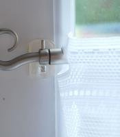 Store Bistrostange Vitragestange Scheibengardinenstange ausziehbar von 85-150cm Satin inkl. Haken