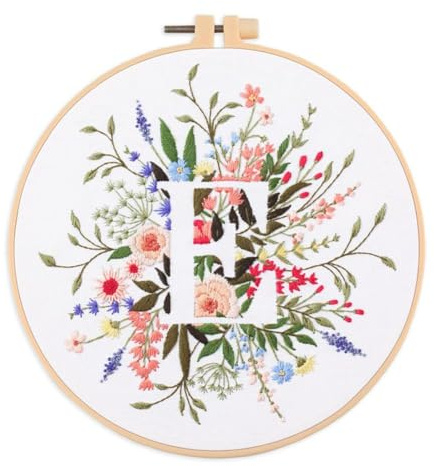 Cachpib kit de broderie pour débutants, point de croix floral de lettres, cerceaux en tissu à broder, instructions (français)