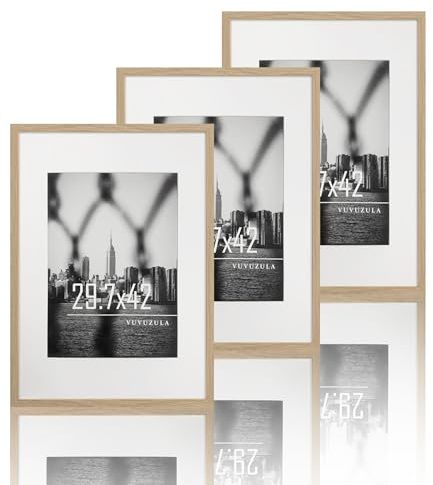 VUVUZULA Cornice portafoto A3, 30 x 42 cm, in legno di quercia, set da 3 pezzi, formato DIN A3, con passepartout, per poster, colore naturale