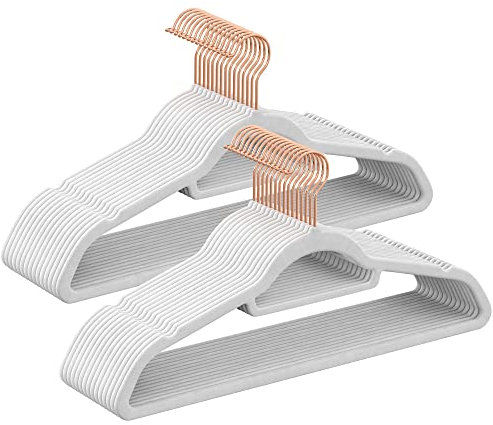 SONGMICS Kleiderbügel Samt, 30er Set, Bügel, rutschfest, kleine Stange für Krawatten, 360° drehbarer Haken, 0,6 cm dick, platzsparend, 43,5 cm lang, für Mäntel, Hosen, Roségold-Weiß CRF021W01