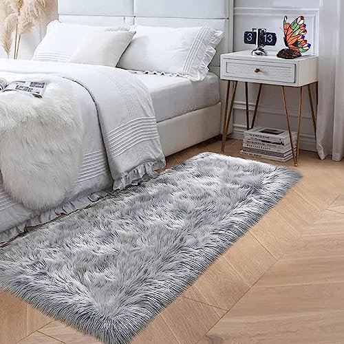 JXLOULAN Soft Fluffy Faux Sheepskin Area Rugs Grey 60x120 cm Faux Fur Rug Floor Carpets for Bedrooms Living Room Kids Rooms Décor