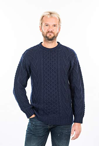 SAOL Suéter de punto trenzado 100 % lana merino, tradicional irlandés, con cuello redondo, para hombre, marino, Medium