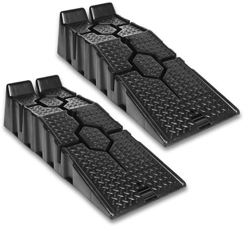 SUBTLETY Auffahrrampe 2er-Set Auffahrkeil aus PP Kunststoff Hebebühne Auto mit Rutschfester Textur und Überfahrschutz KFZ Rampe 90x31x22,5cm Autorampen Laderampe Tragfähigkeit bis 2500kg