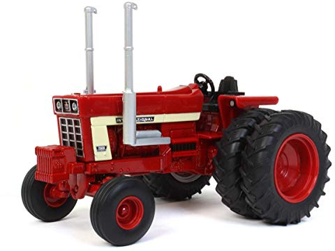 ERTL 1/32 International Harvester 1568 Open Station Tractor 44225