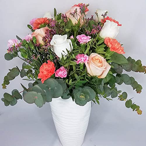 El jardí d´Esther - Ramo de flores naturales a domicilio - Flores frescas - Entrega gratis en 24 horas de Lunes a Sábado - Tarjeta dedicatoria - Esencia - Rosa, naranja - Eucalipto