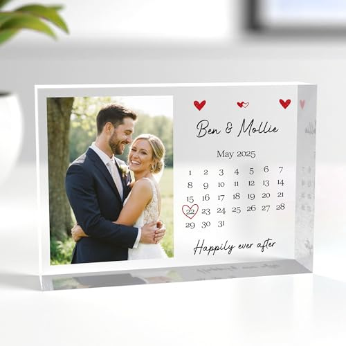 Beecreative Personalised Wedding Photo Frame Gifts For Bride and Groom - Clear Acrylic Photo Block - Wedding Picture Gift For Couples - With White Gift Bag