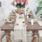 DÉCOCO 9,5x 71 Beige Makramee Tischläufer rechteckige Häkelspitze Elegante Hohle Mesh Tischdecke für rustikale Boho Hochzeit Dekor Braut & Baby
