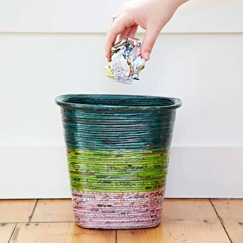 Cesta de papel reciclado para periódicos, colorida y única, hecha a mano, comercio justo y sostenible (verde oscuro/verde/lila)