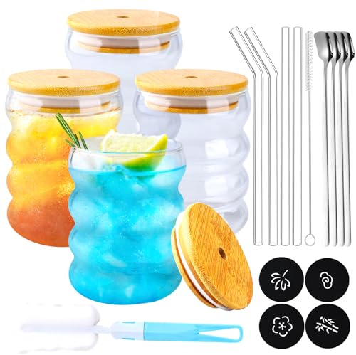 TEGOVE Set di 4 Bicchieri a Coste (350ml) in Vetro con Cannucce, Coperchio e Cucchiaio - Tazzine per Caffè, Cocktail, Latte, Acqua