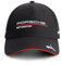 PUMA Porsche Motorsport Team Cap mit gebogenem Schirm und Porsche Motorsport sowie Sponsorenlogos, inklusive Logo auf dem Schirm - Schwarz - Einheitsgröße