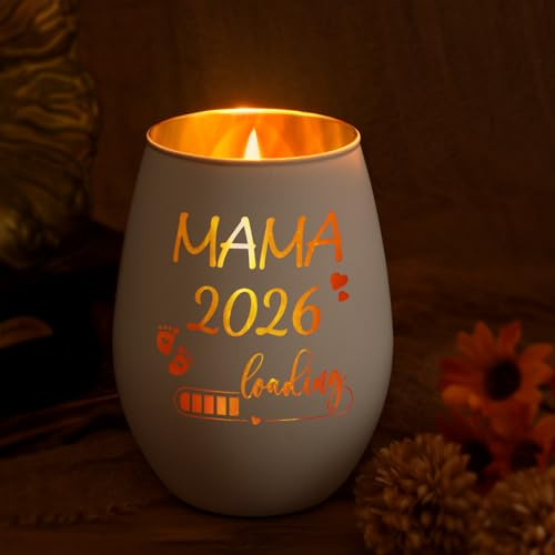Joymaking vindlampor med gravyr – mamma 2026 laddning, present till gravida kvinnor, presenter till blivande mödrar, graviditetspresenter vindljus, ljushållare vit
