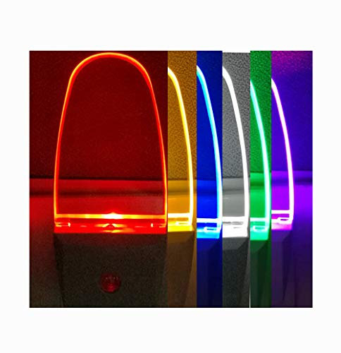 GREENIC 2 Pezzi LED Multicolore Luce Notturna da Presa con Sensore Crepuscolare Automatico Bambini RGB Notte Luce 0.5 W Risparmio Energetico Lampada per Camera da Letto, Camera dei Bambini