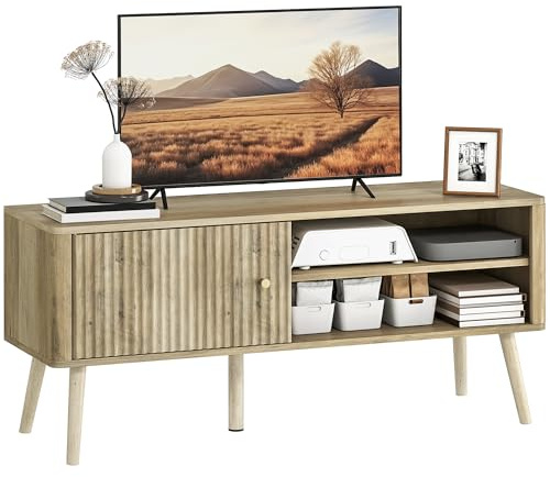 HOMCOM Mueble de TV, Mesa de TV 115 cm, Mueble para Televisión hasta 55 Pulgadas, con Puerta Acanalada, Estante Ajustable, Compartimentos Abiertos y Orificio para Cables, para Salón, Comedor, Roble