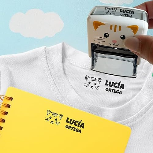 Transparent Gift Sello Personalizado para Ropa y Objetos de Niños. Marcador de Nombre Infantil para Guardería, Colegio y Campamentos. Apto para Lavadora y Secadora. Marcador Textil.