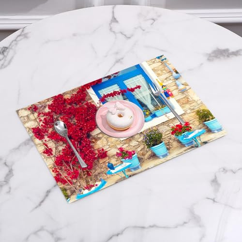 EYLOZS Tovagliette Lavabili,Set di 4 Tovagliette Colazione in PVC,Antiscivolo,Resistenti al Calore,per Tavolo da Cucina,Bellissimo primo piano di una tradizionale casa mediterranea con fiori,45x30cm