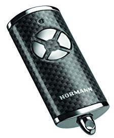 Hörmann Trasmettitore manuale HSE 4 BS (frequenza 868 MHz, carbonio lucido, azionamento per porta del garage con tappi cromati, batterie, dimensioni 28 x 70 x 14 mm, anello portachiavi) 4511585
