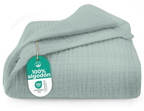 Dreamzie Manta Sofa de Muselina 220x240 cm - 100% Algodon - Manta Ligera y Transpirable - Mantas para Cama y Cubre Sofa en Gasa de Algodon Oeko-Tex - Verde Claro