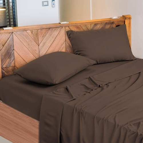 NARCISO - Lenzuola Matrimoniali 100% Cotone Made in Italy, Completo Letto Matrimoniale Composto da 1 Lenzuolo Sotto con Angoli 180x200, 1 Lenzuolo Sopra 240x290, 2 Federe Cuscini 50x80cm (Fango)