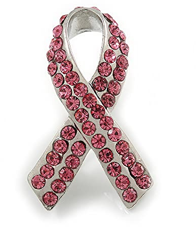 Spilla a forma di nastro rosa per la campagna contro il cancro al seno, placcata in rodio e smaltata, con cristalli rosa, da 37 mm di lunghezza