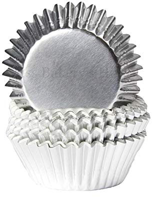 Miss Bakery's House® Papierbackförmchen - Folie - Ø 50 mm x 30 mm - Silber - 50 Stück - Cupcakeförmchen - Muffin Liners - glänzend - fettdicht - metallic