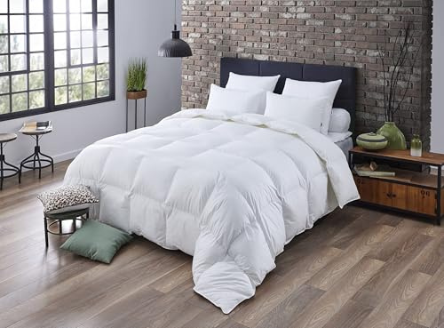 DODO - Couette Naturelle Chaude Anti-acariens 220 x 240 cm - Convient 2 Personnes - Enveloppe 100% Percale de Coton - Garnissage 70% Duvet, 30% Plumettes - Lavable en Machine à 40°C