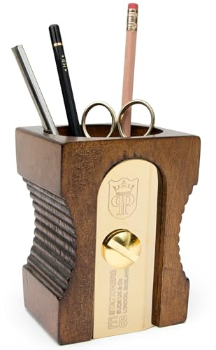 Suck UK Schreibtischköcher in der Form eines Bleistiftanspitzers eleganter und stabiler Stifteköcher aus Holz Schreibtisch-Organizer und Stifthalter Schreibtisch Aufbewahrung Doppel in Hell