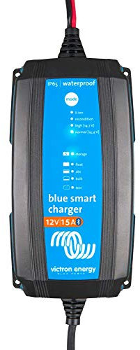 Victron Energy Blue Smart Batterie Ladegerät 12-Volt 15 Ampere 230V - Autobatterie Ladegerät - Batterieerhaltungsgerät und Desulfator - IP65 Geschützt - Bluetooth - CEE 7/17