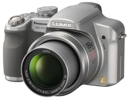 Panasonic Lumix DMC FZ 18 EG S Digitalkamera (8,1 Megapixel) silber